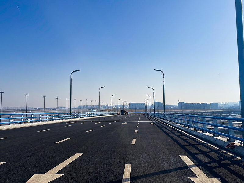 AEROPUERTO DE URUMQI, XINJIANG