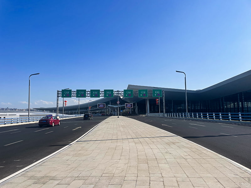 AEROPUERTO DE URUMQI, XINJIANG